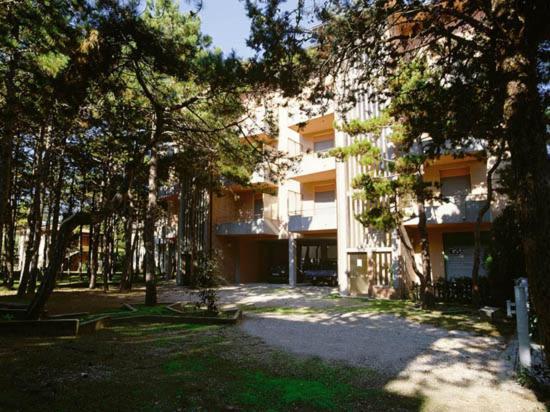 Pinetina Beach Бибионе Экстерьер фото